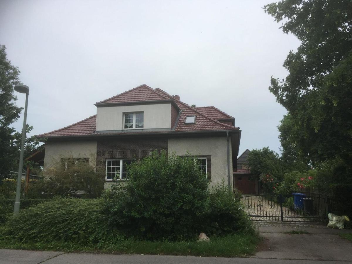 Biesdorf-Verkehrsguenstig Und Ruhig Berlin Bagian luar foto